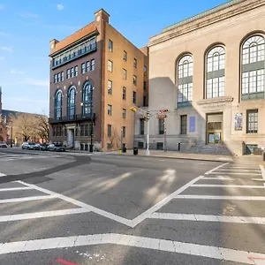 Apartment Downtown Urban Apt/ewr/nyc/dream Mall/prud Ctr, Newark