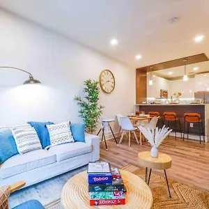 Apartment Act Now 40 Off! Stop Browsing Book 4queen Bds, Newark